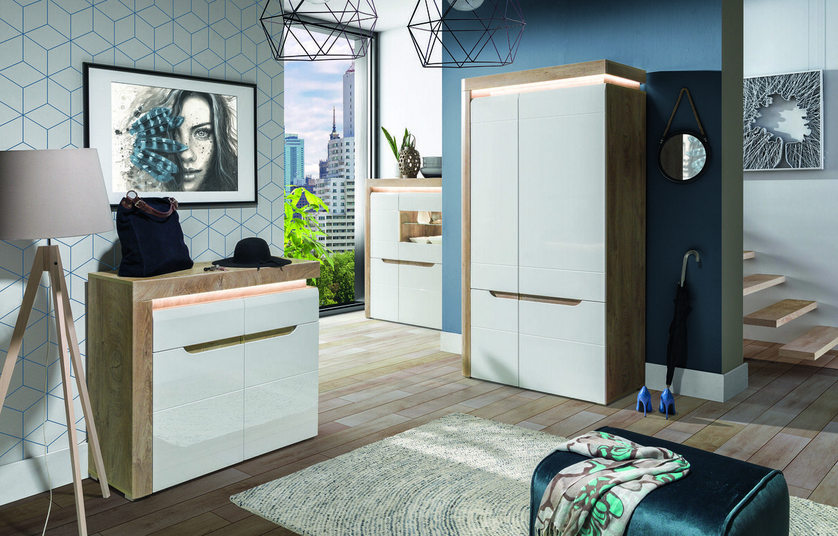 Kolekcija namještaja Revelmi