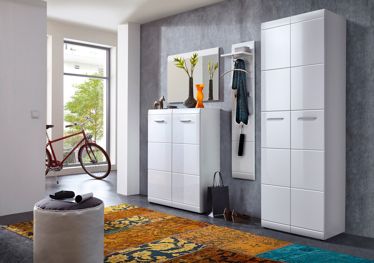 Kolekcija namještaja Livromu