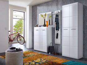 Kolekcija namještaja Livromu