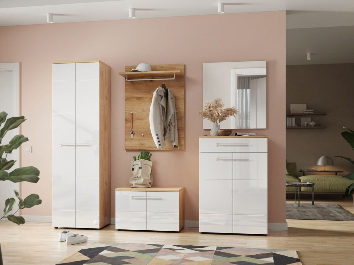 Kolekcija namještaja Salciro