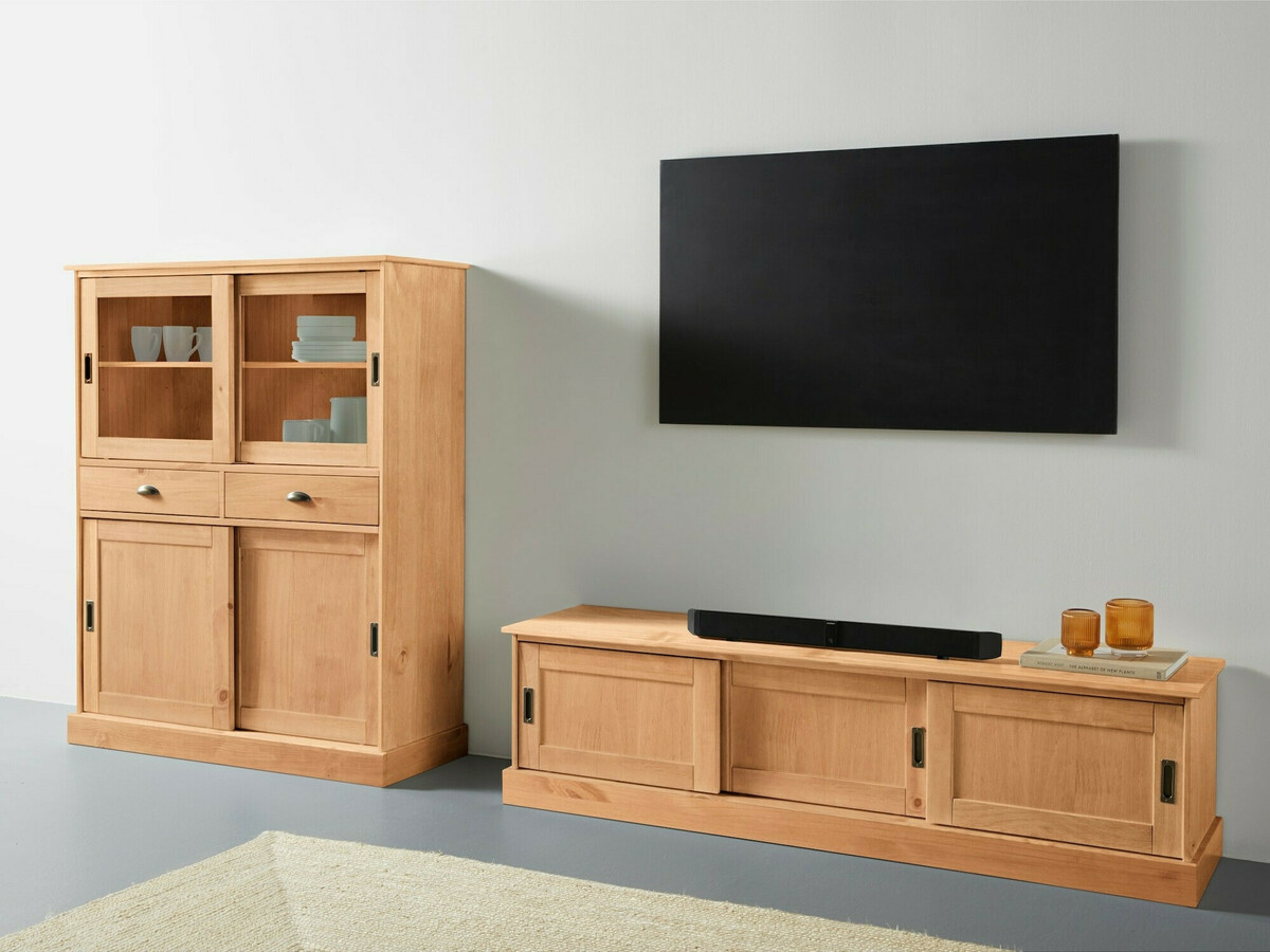 Kolekcija namještaja Felelma