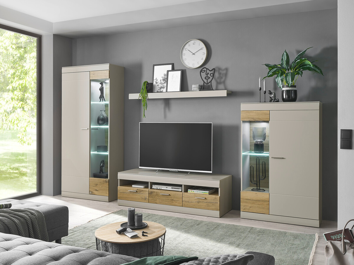 Kolekcija namještaja Romlevu