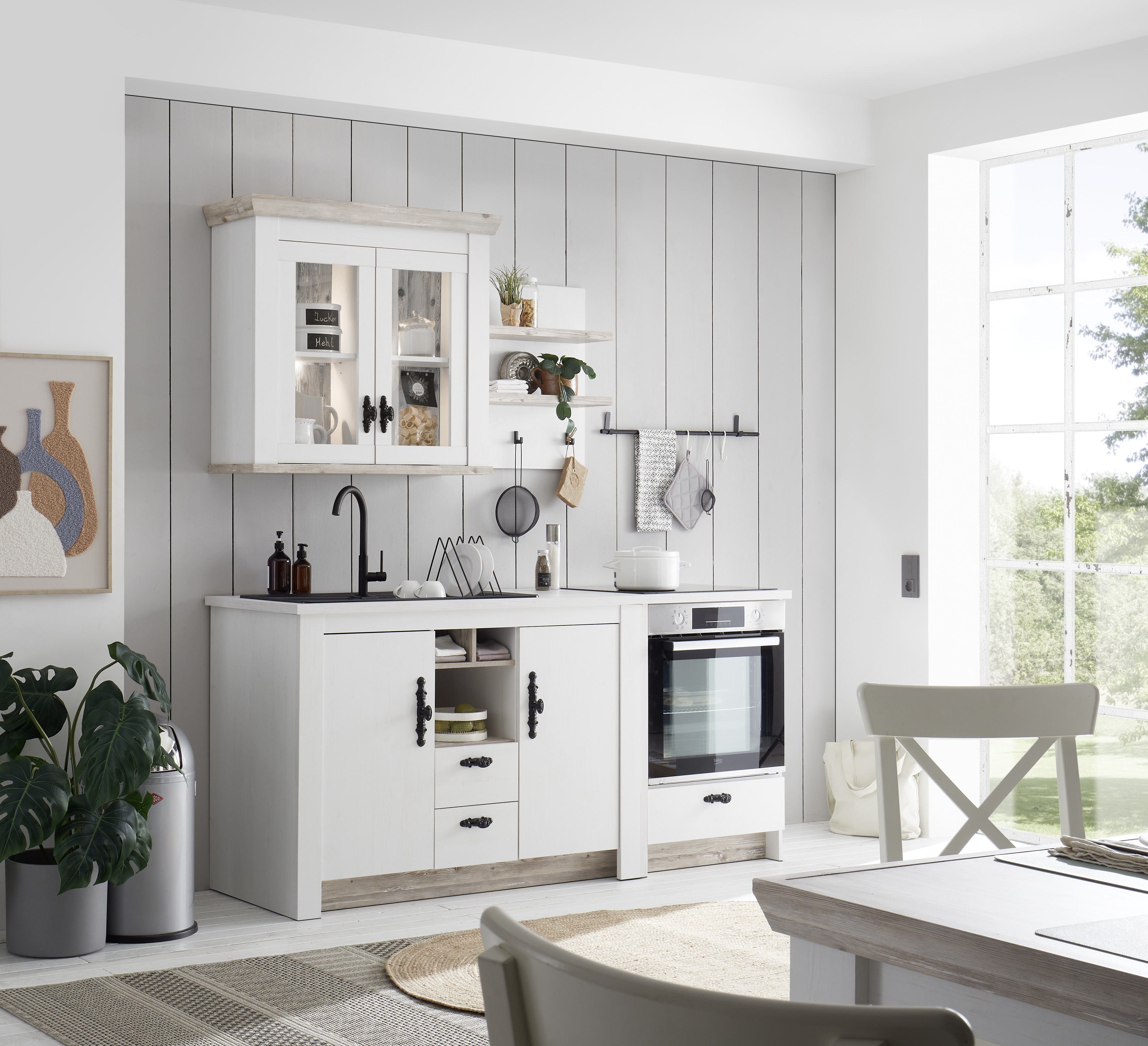 Zbirka kuhinja Flora