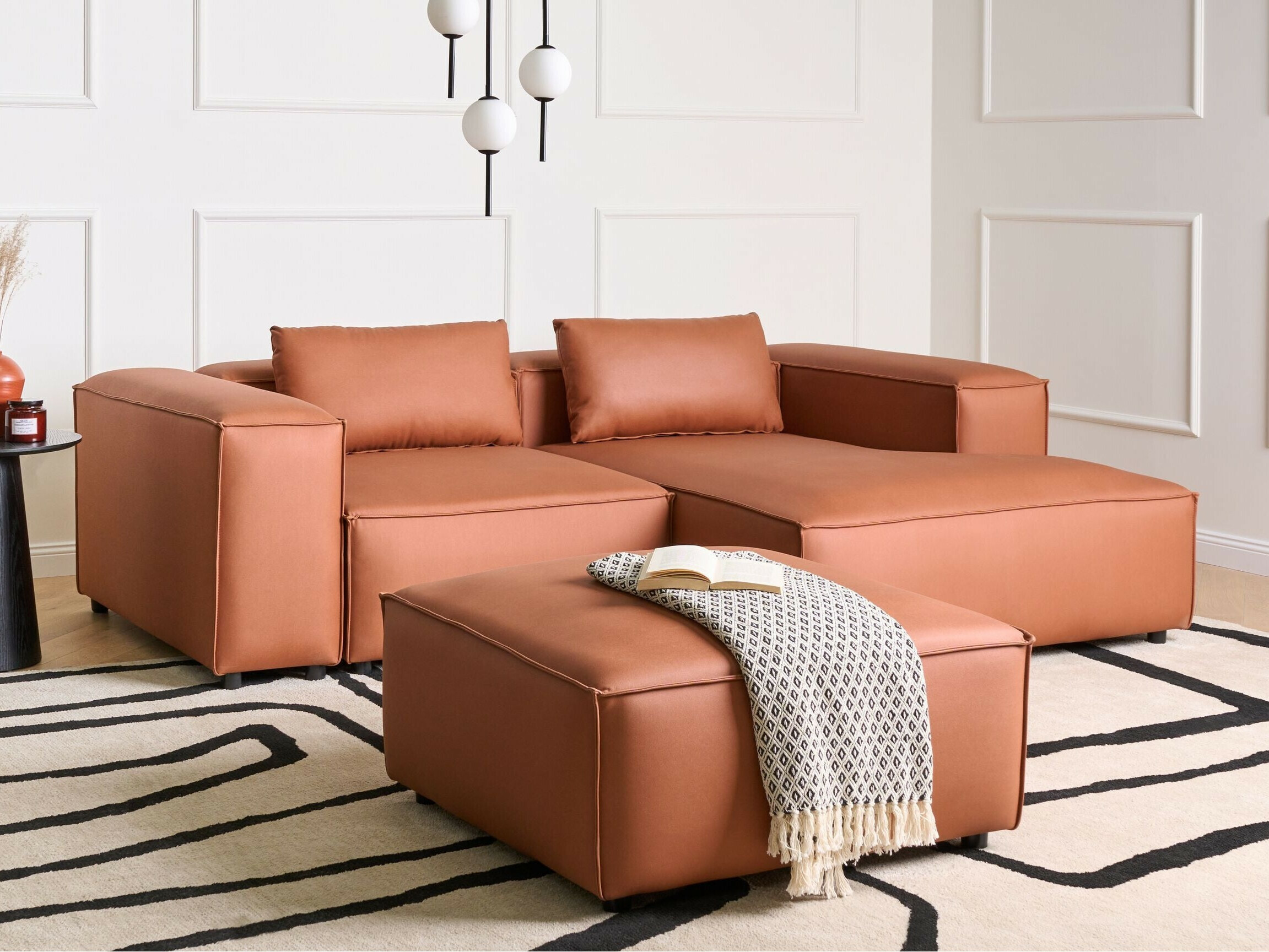 Kolekcija namještaja Avialu