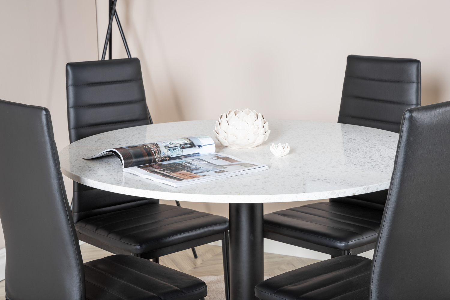 Blagovaonski set Dallas 1165