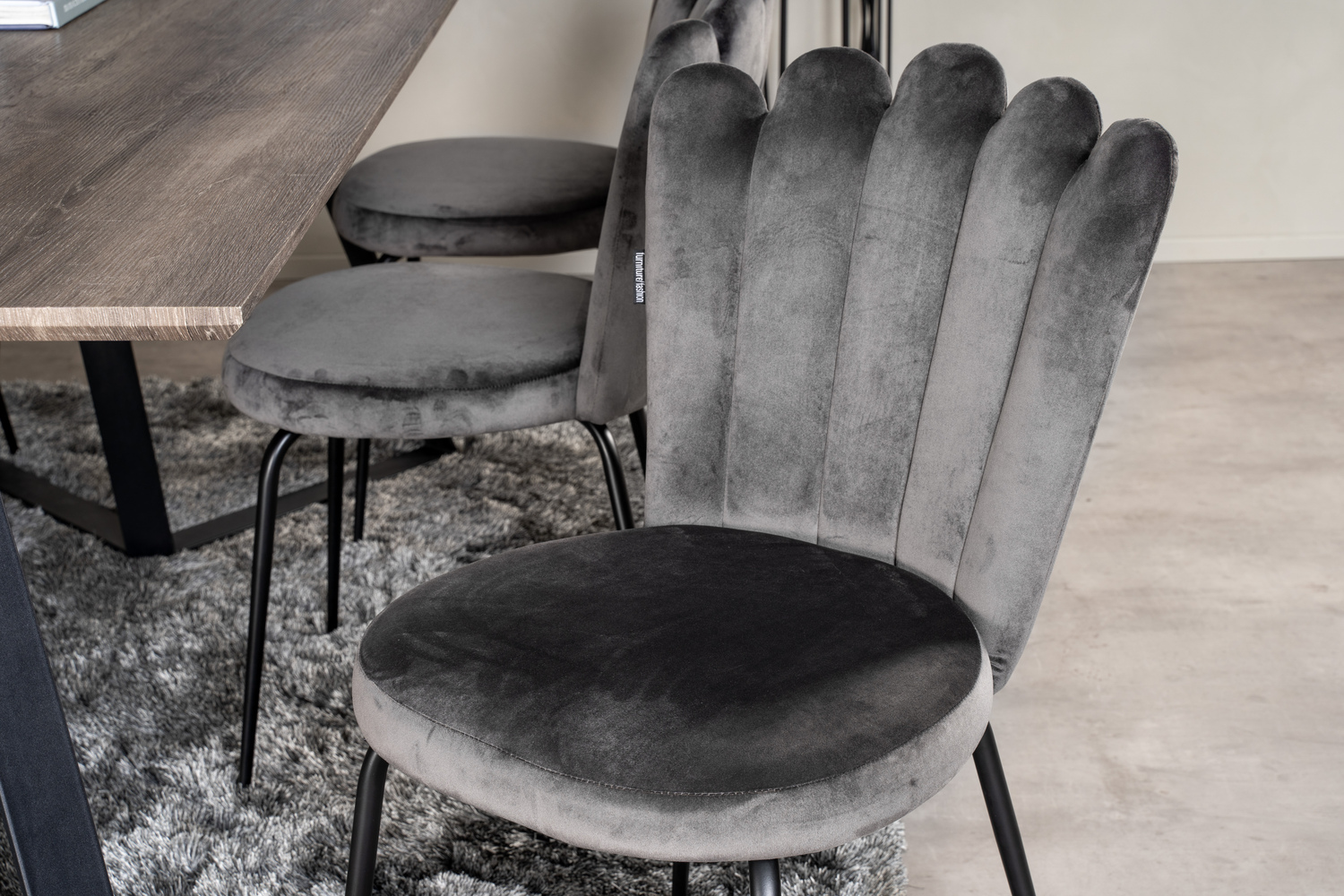 Blagovaonski set Dallas 1343