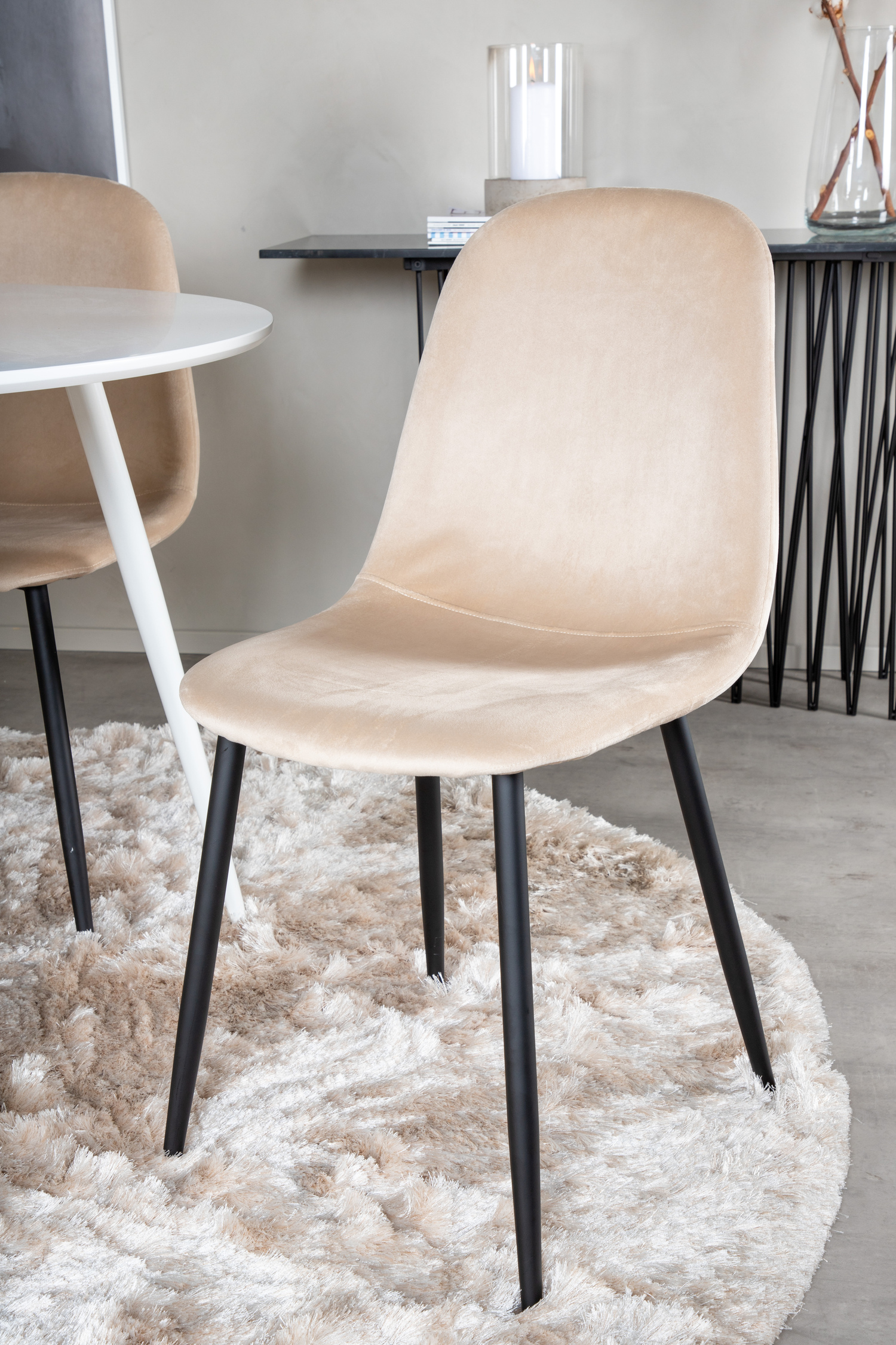 Blagovaonski set Dallas 1581 (Krem + Crna)