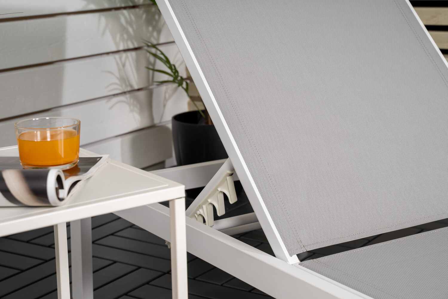 Vrtna ležaljka Dallas 2314 (Bijela + Siva)