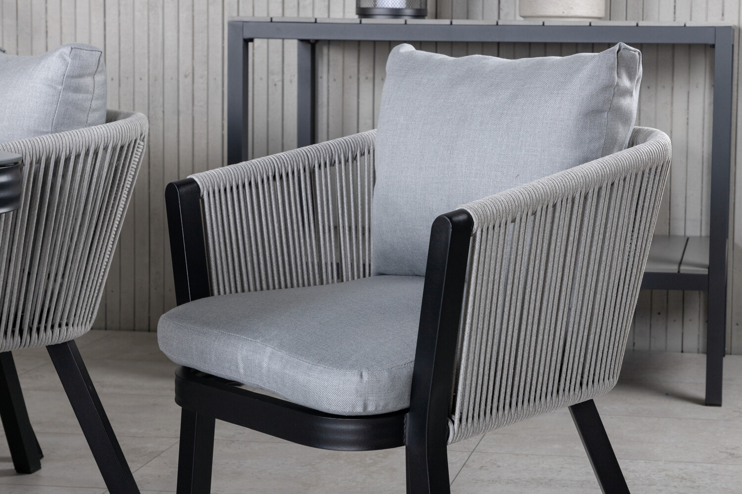 Set stola i stolica Dallas 3020 (Crna + Siva)