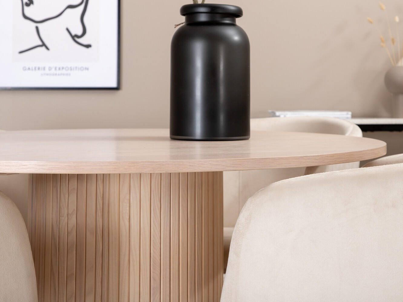 Blagovaonski set Dallas 2557 (Krem + Crna)