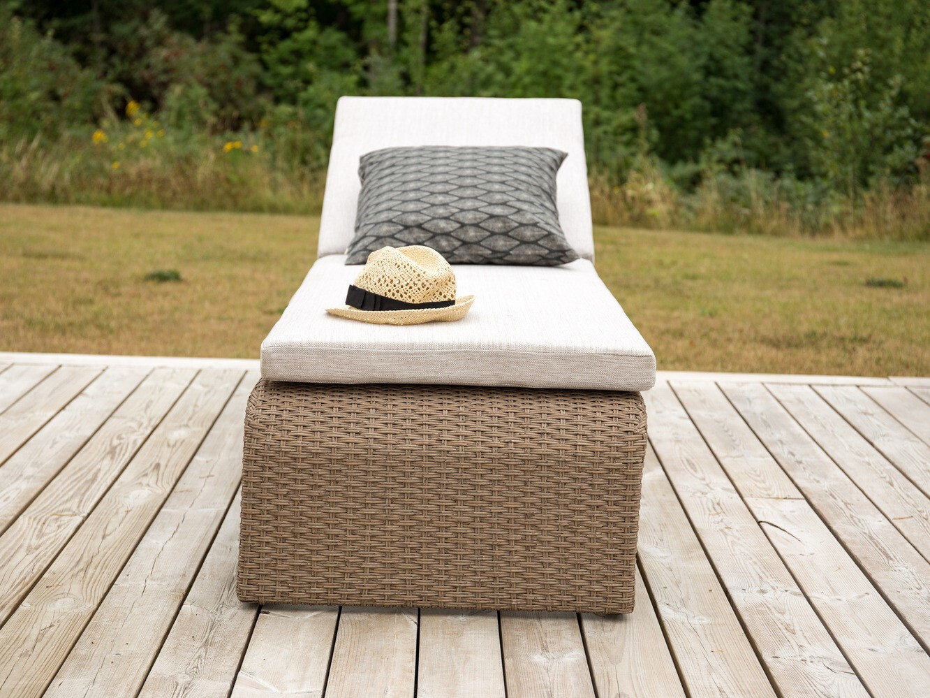 Vrtna ležaljka Dallas 771 (Svijetlo smeđa + Bež)