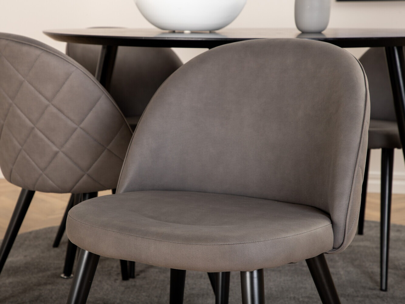 Blagovaonski set Dallas 2545 (Siva + Crna)