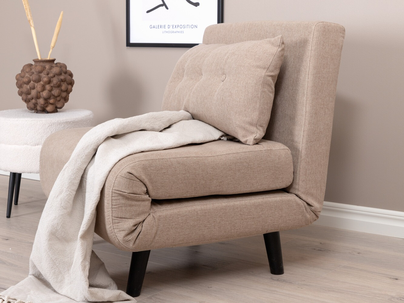 Fotelja Dallas 1714 (Smeđa)