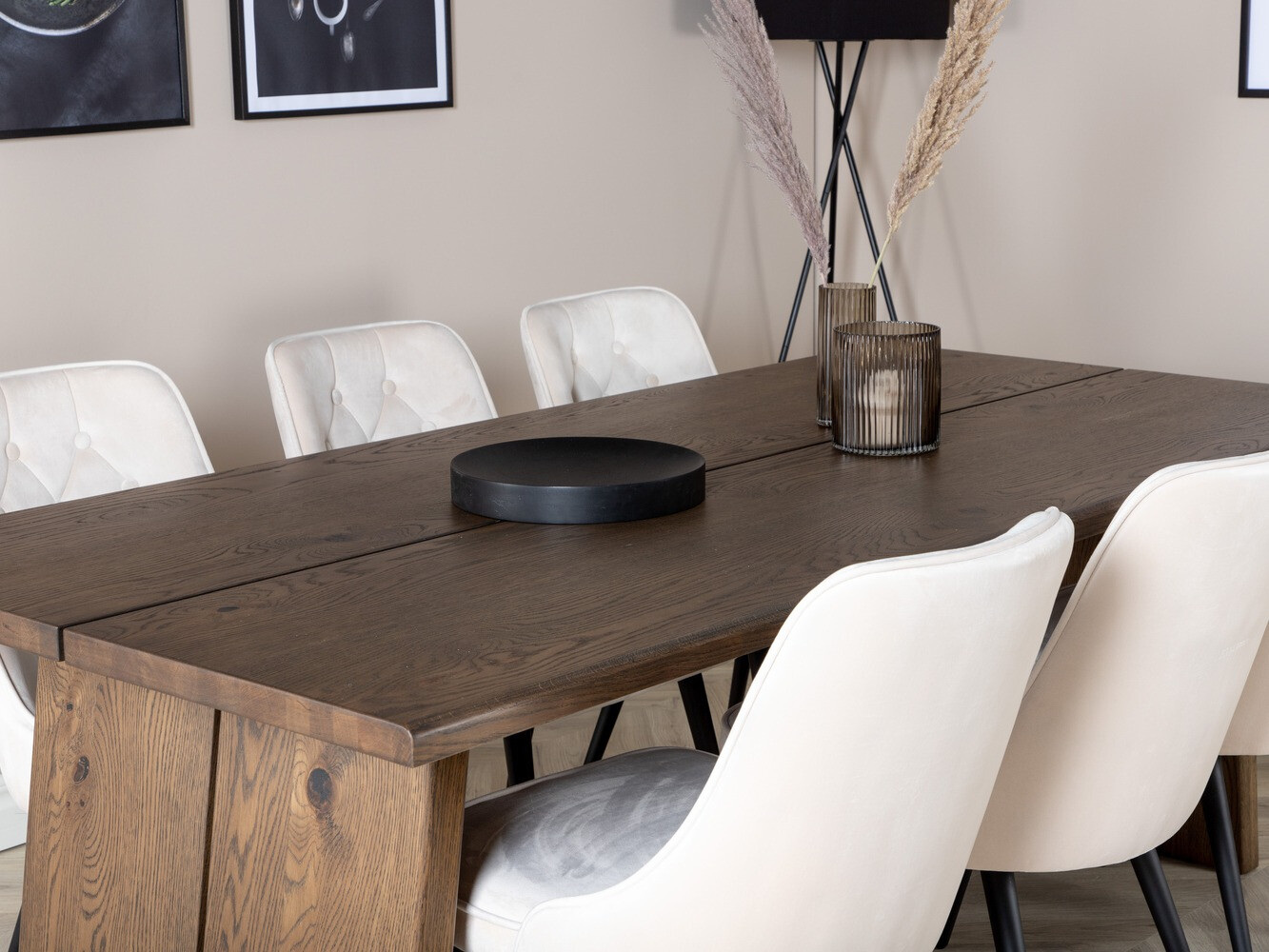 Blagovaonski set Dallas 1807 (Crna + Bež)