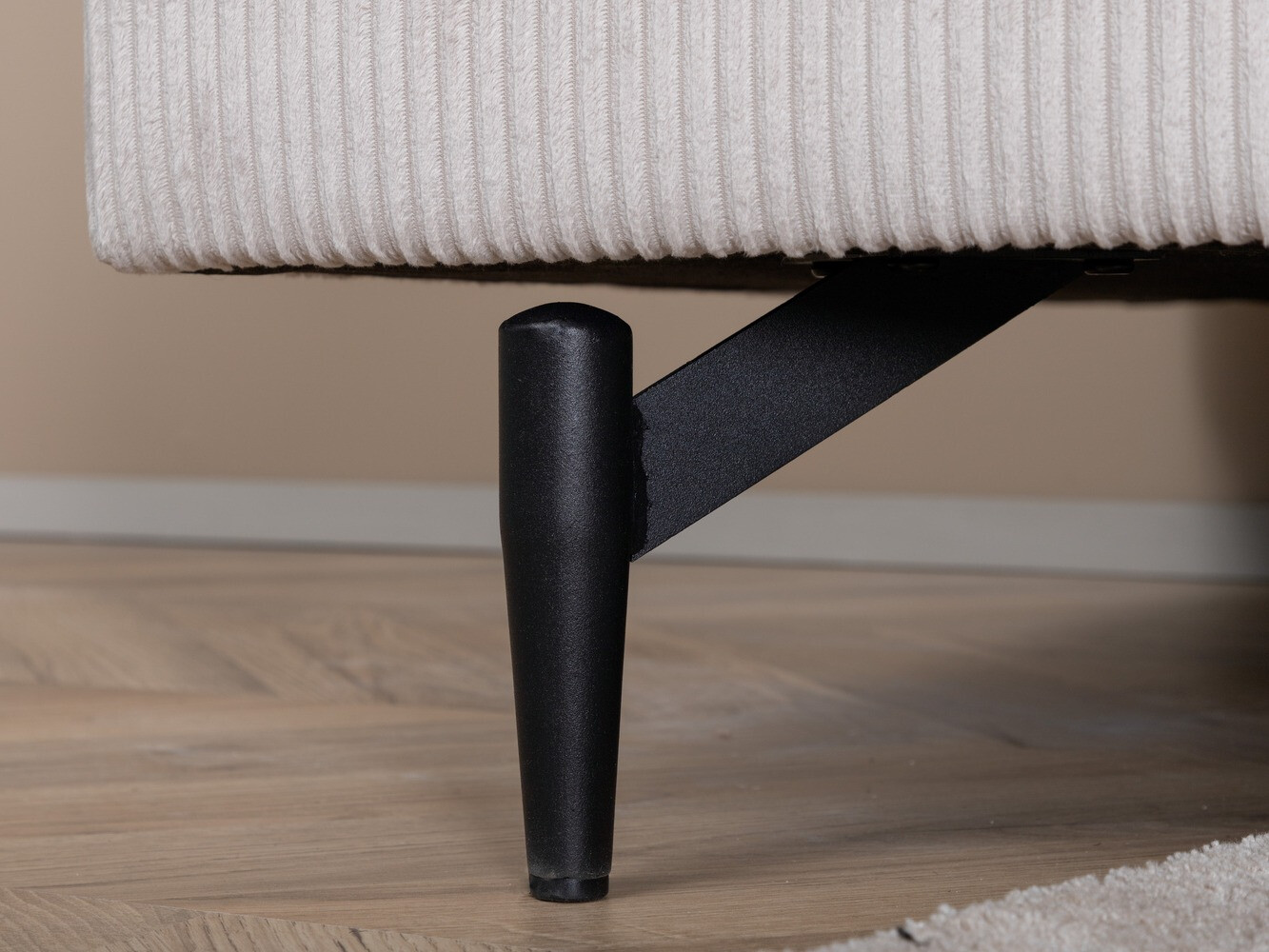 Fotelja Dallas 1703 (Bež + Crna)