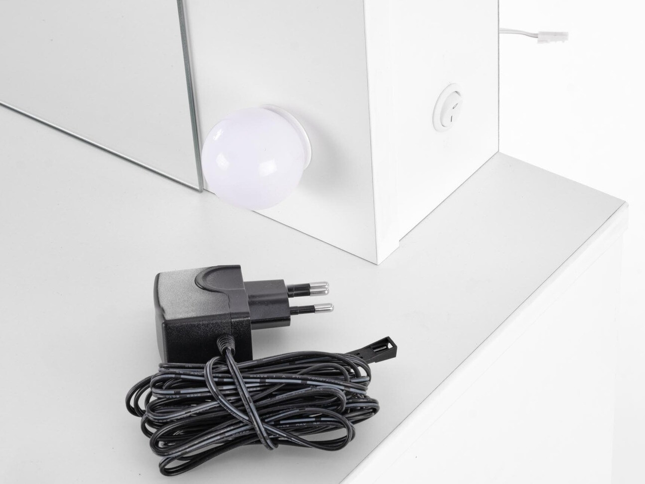 Toaletni stolić Houston Gaudium (Bijela)