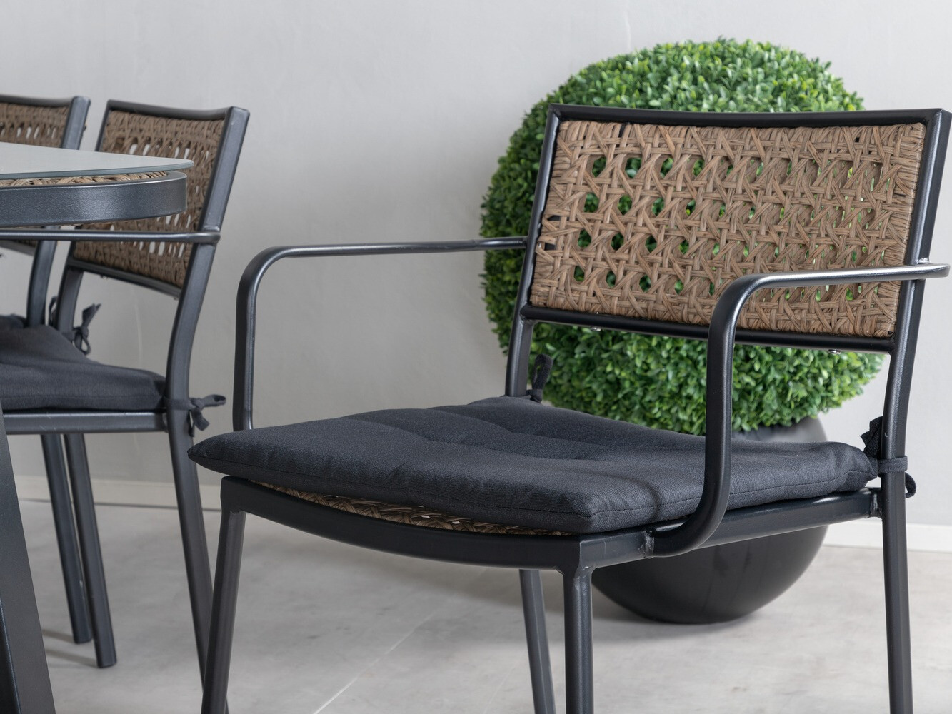 Set stola i stolica Dallas 508