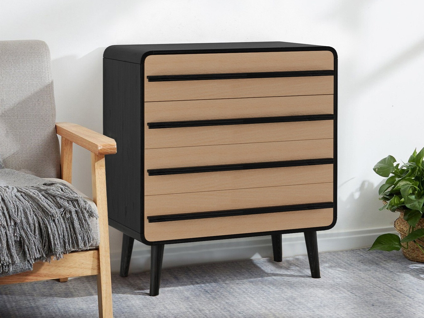 Komoda Denton 566 (Crna + Hrast)