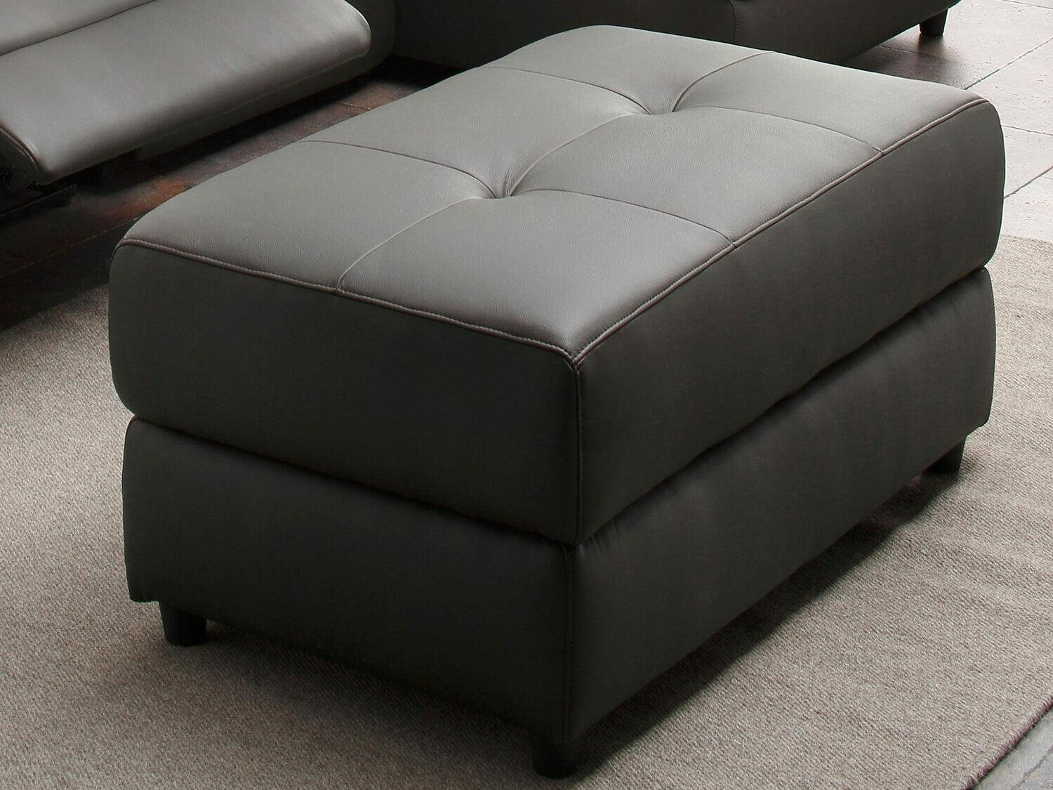 Tapecirana klupa Denton 612 (Tamno smeđa)