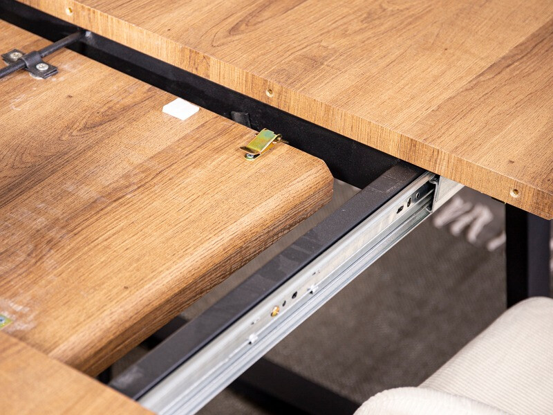 Stol Dallas 172 (Smeđa + Crna)