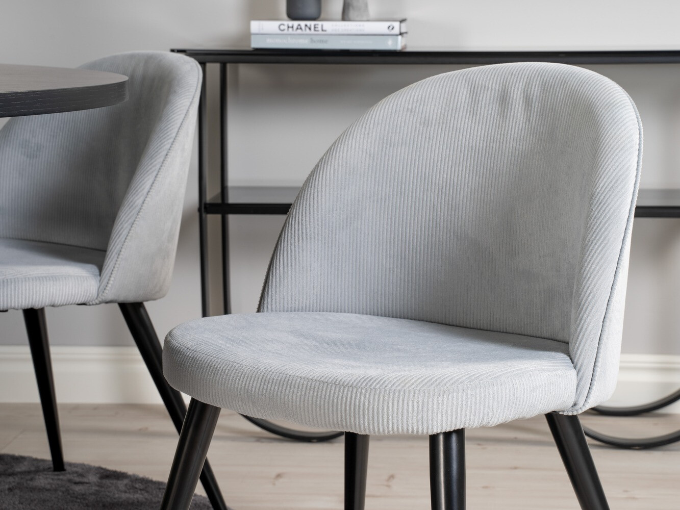 Blagovaonski set Dallas 1422