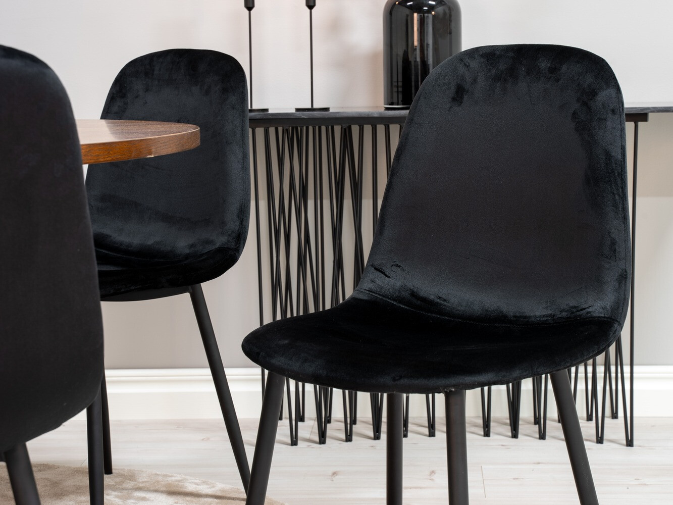 Blagovaonski set Dallas 1602