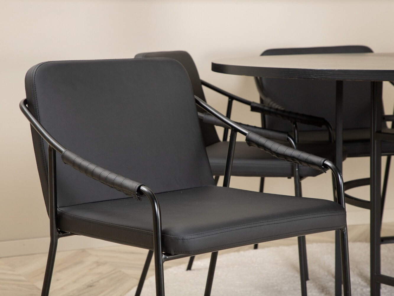 Blagovaonski set Dallas 2342