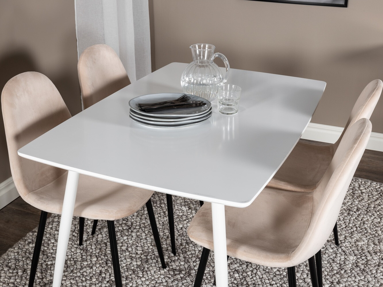 Blagovaonski set Dallas 2049