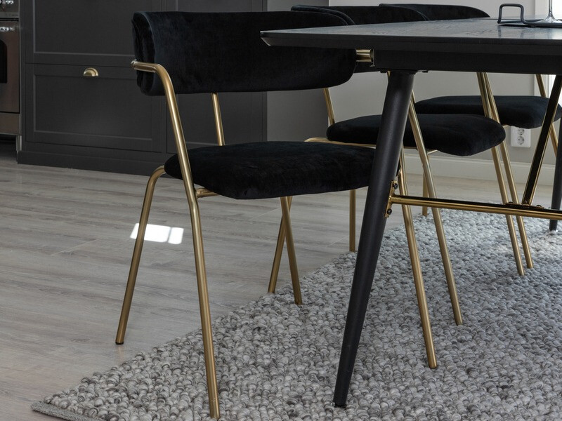 Blagovaonski set Dallas 2028