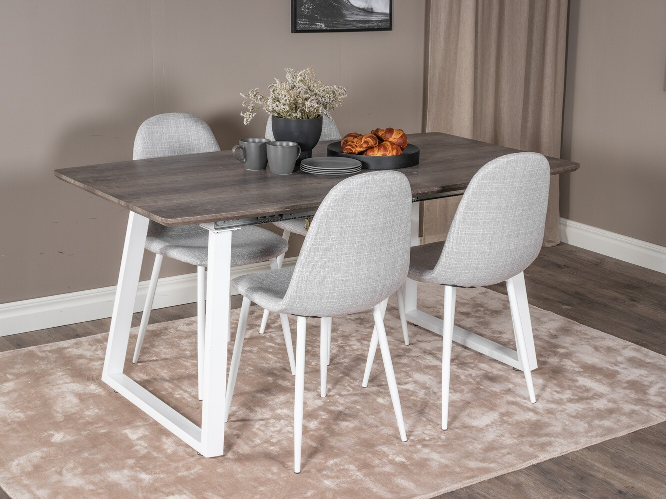 Blagovaonski set Dallas 1979 (Bijela + Svijetlo siva)