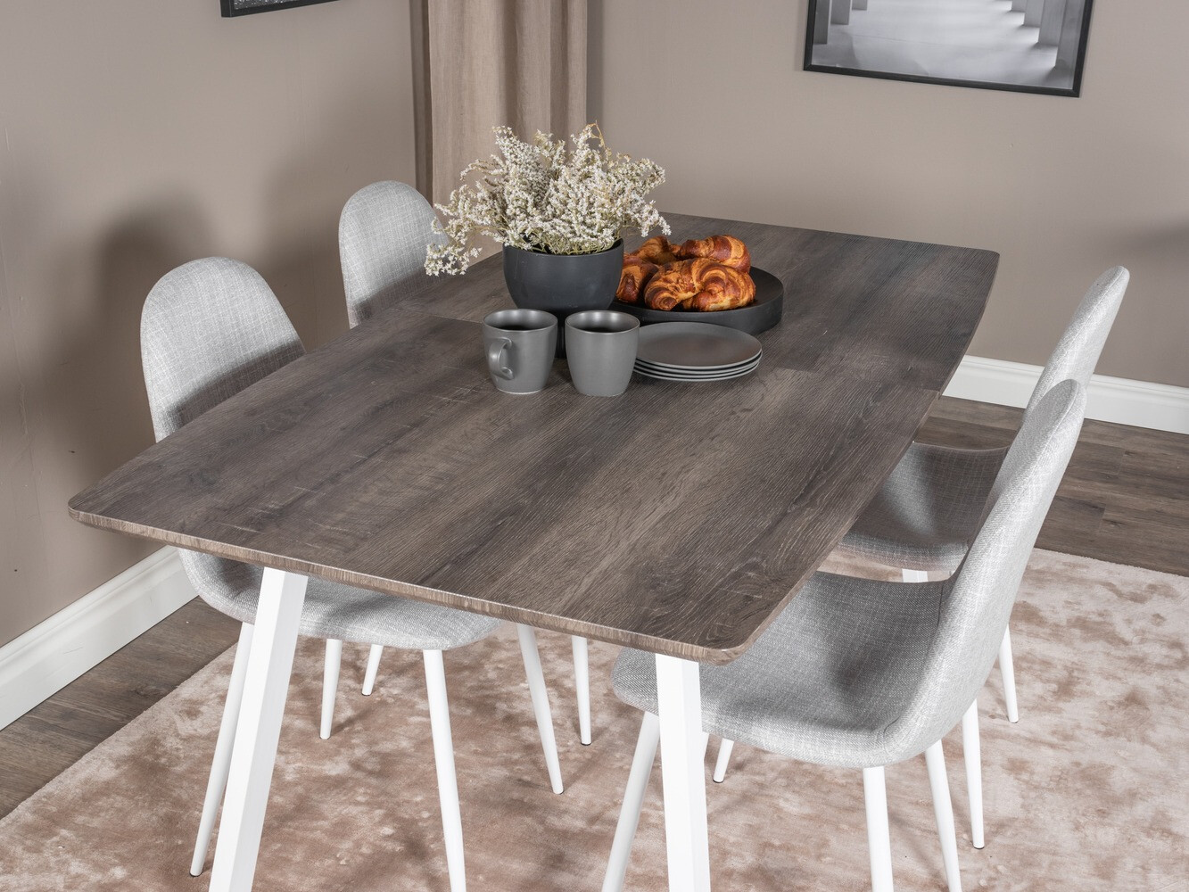 Blagovaonski set Dallas 1979 (Bijela + Svijetlo siva)