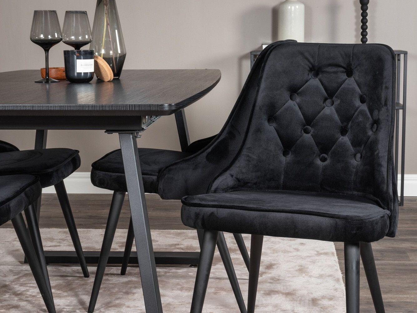 Blagovaonski set Dallas 1993 (Crna)