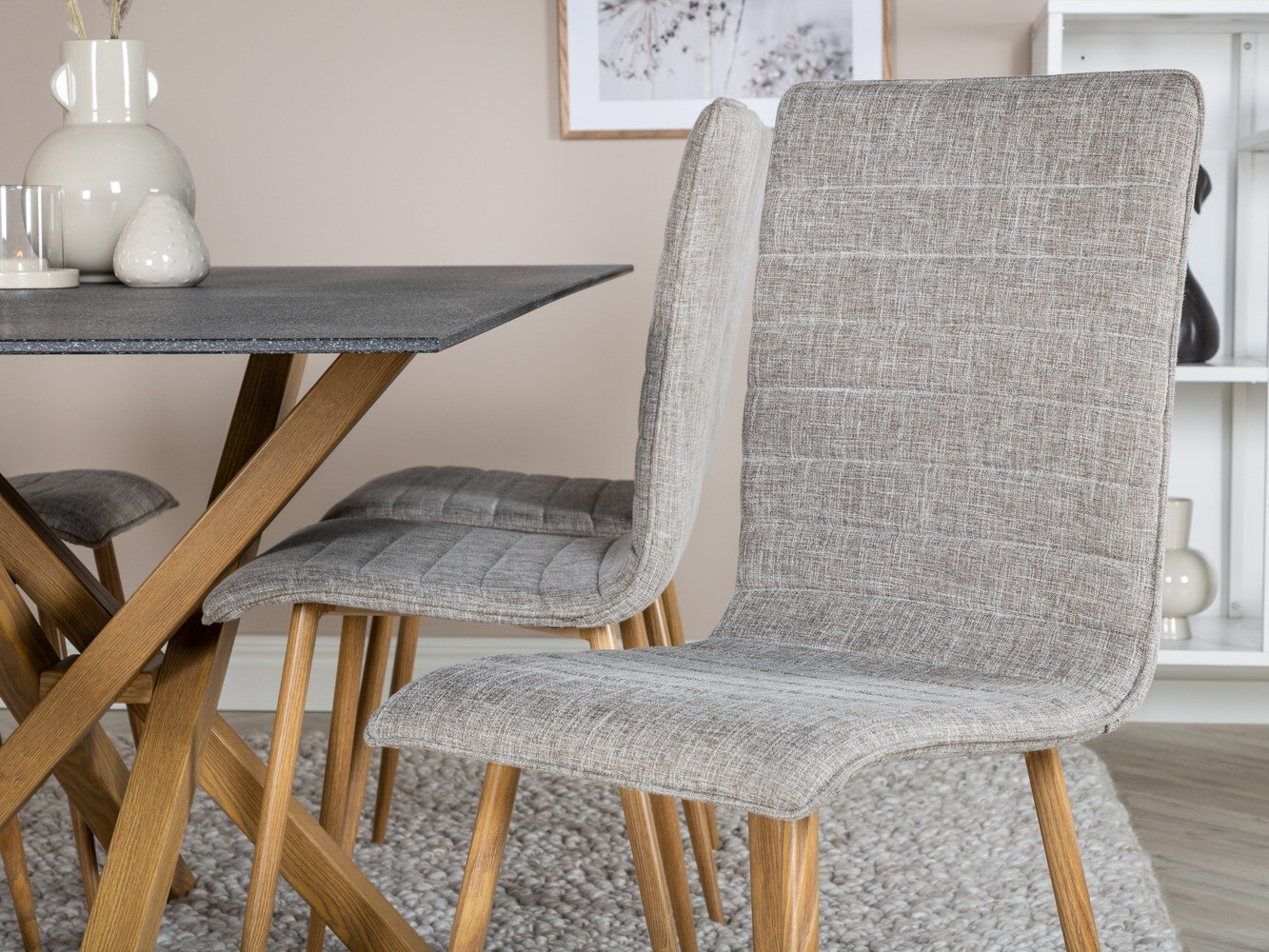 Blagovaonski set Dallas 1575