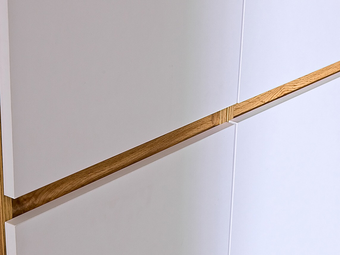 Komoda Evaropha 104 (Wotan hrast + Bijela)