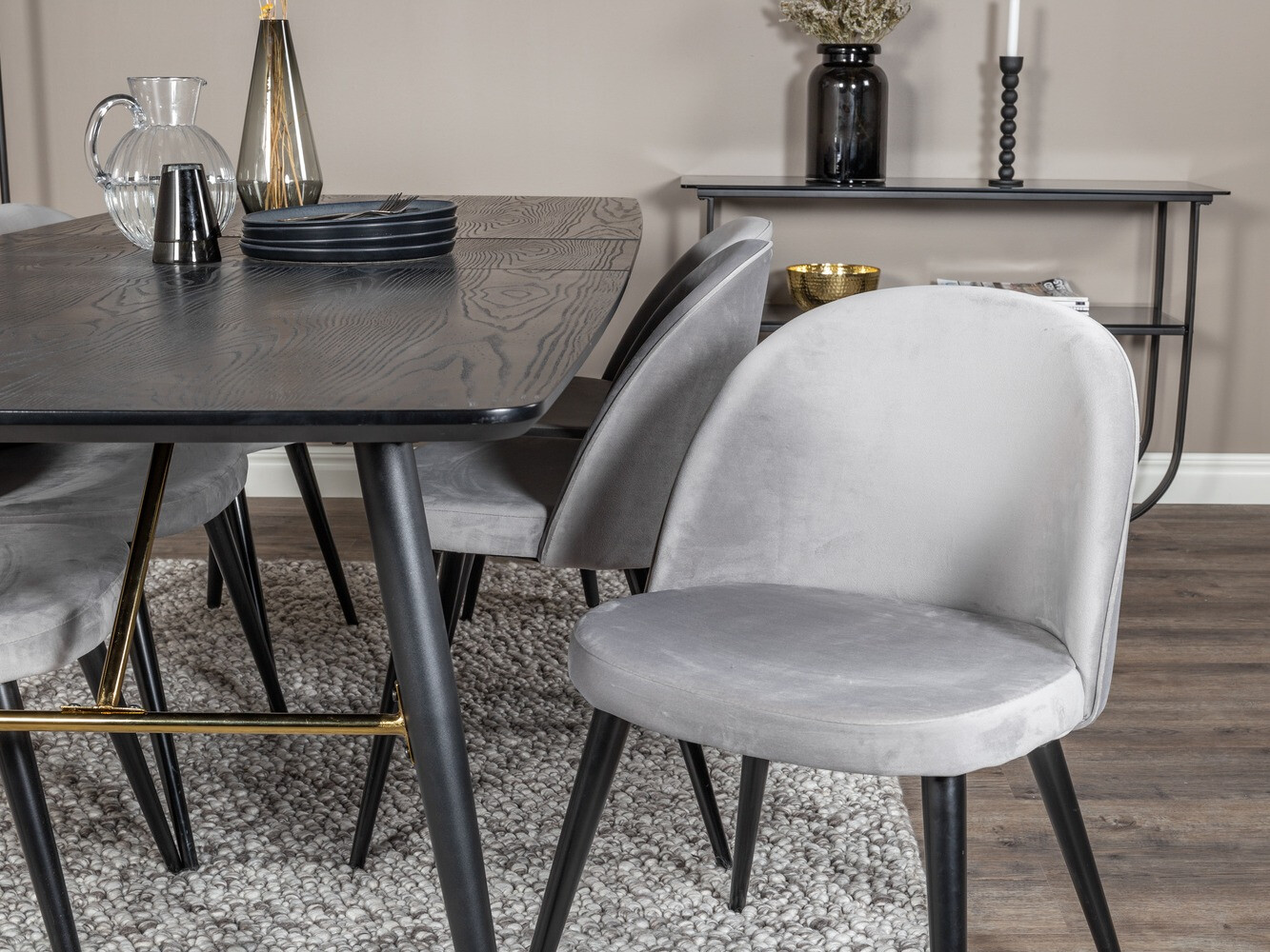 Blagovaonski set Dallas 1449 (Svijetlo siva + Crna)