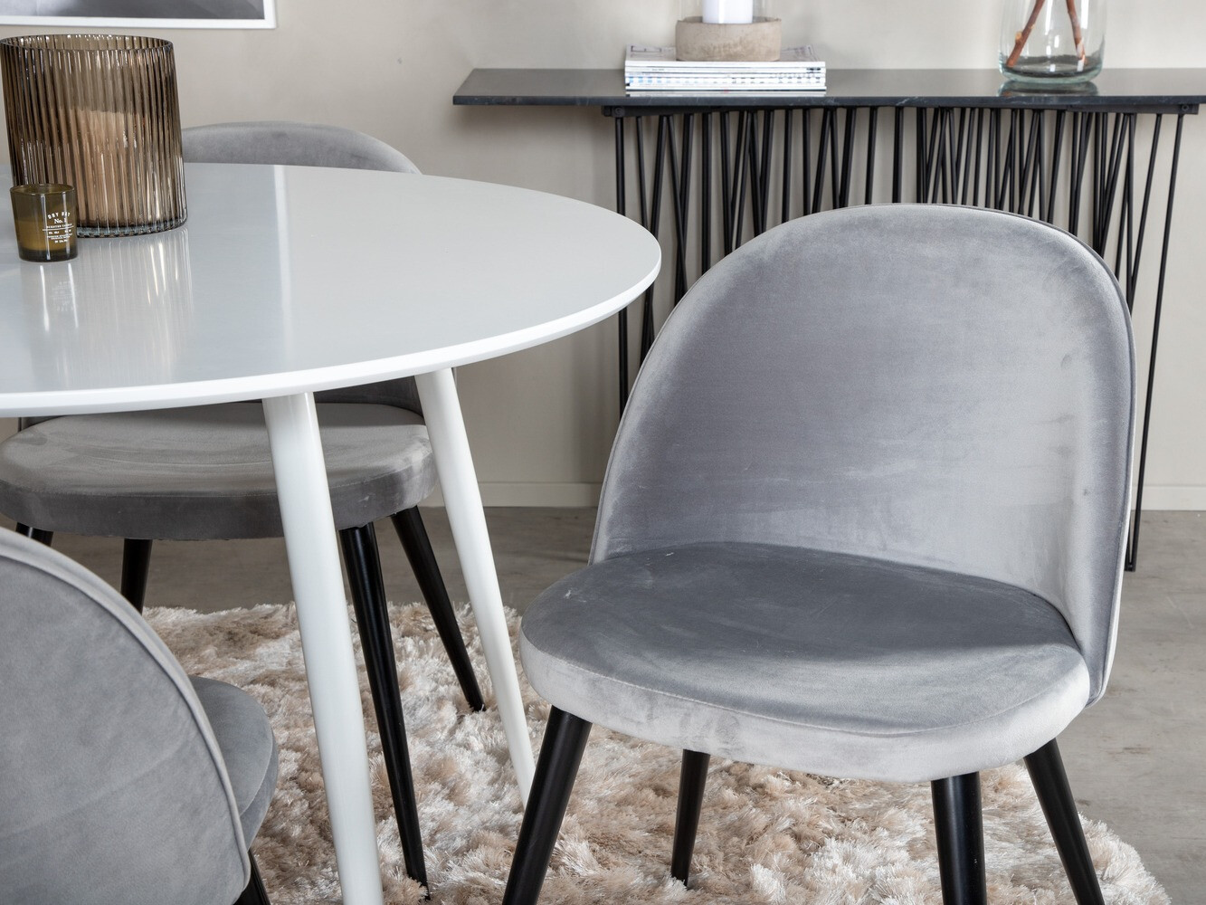 Blagovaonski set Dallas 1536 (Svijetlo siva + Crna)