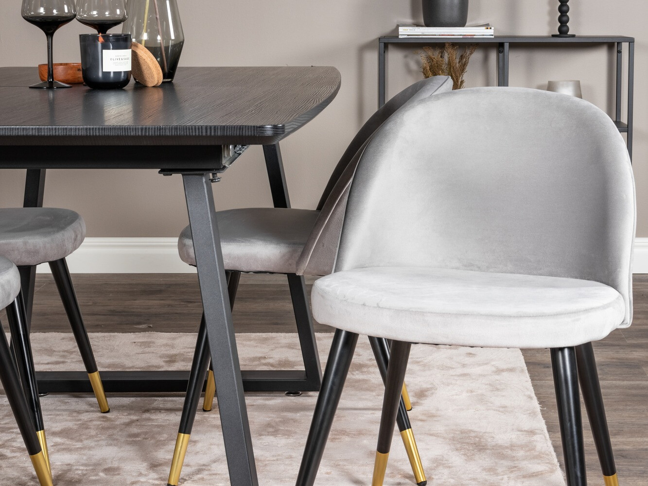 Blagovaonski set Dallas 1631 (Siva)