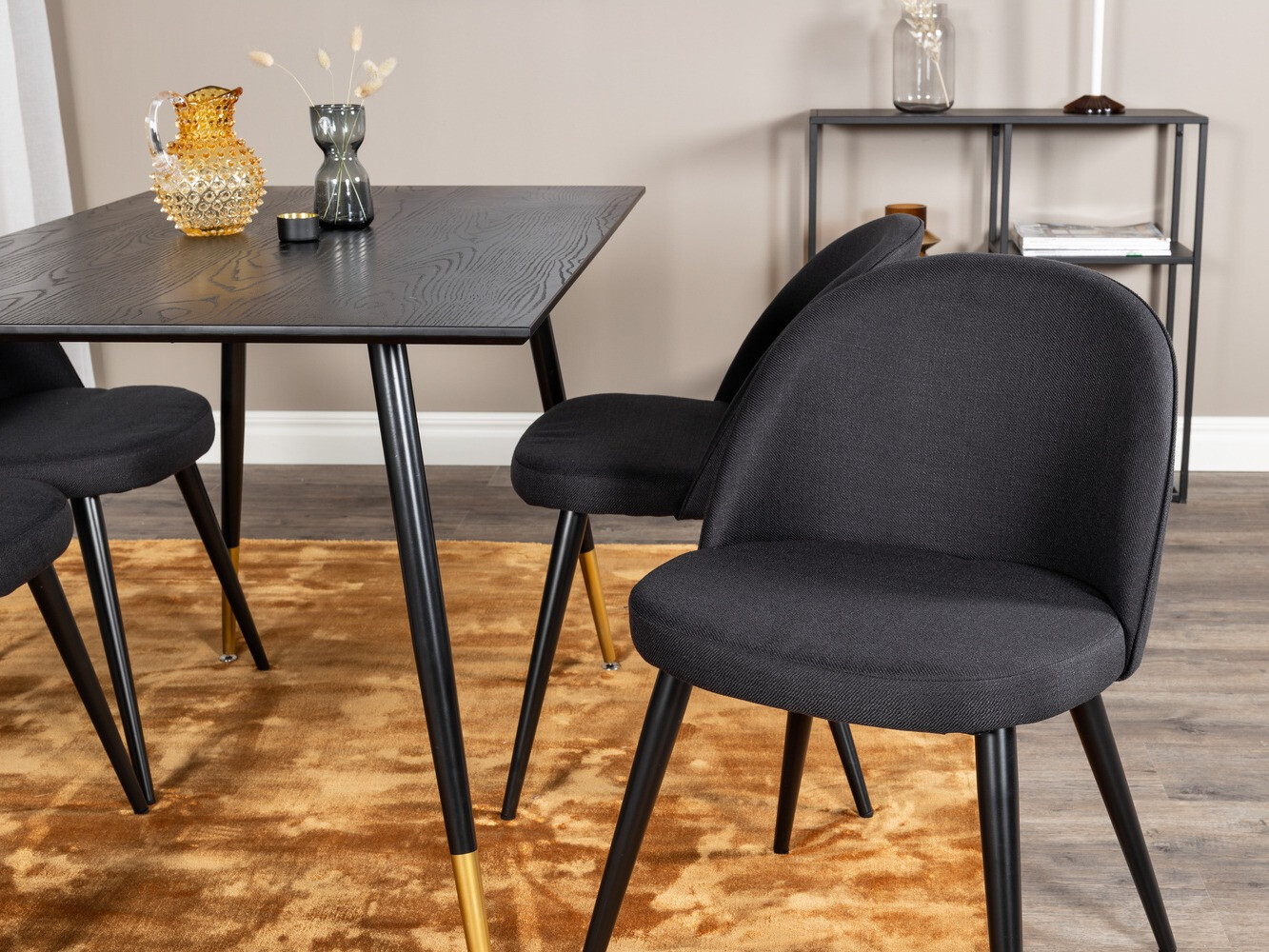 Blagovaonski set Dallas 1692 (Crna)