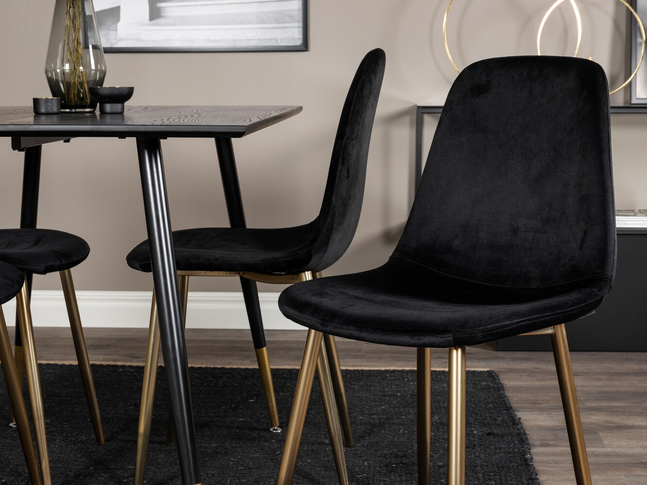 Blagovaonski set Dallas 1693 (Crna)