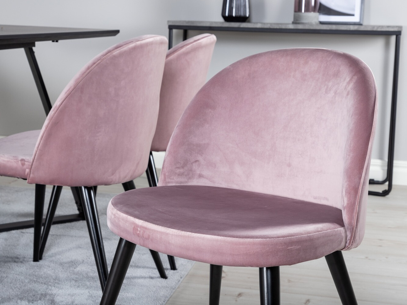 Blagovaonski set Dallas 360 (Ružičasta + Crna)