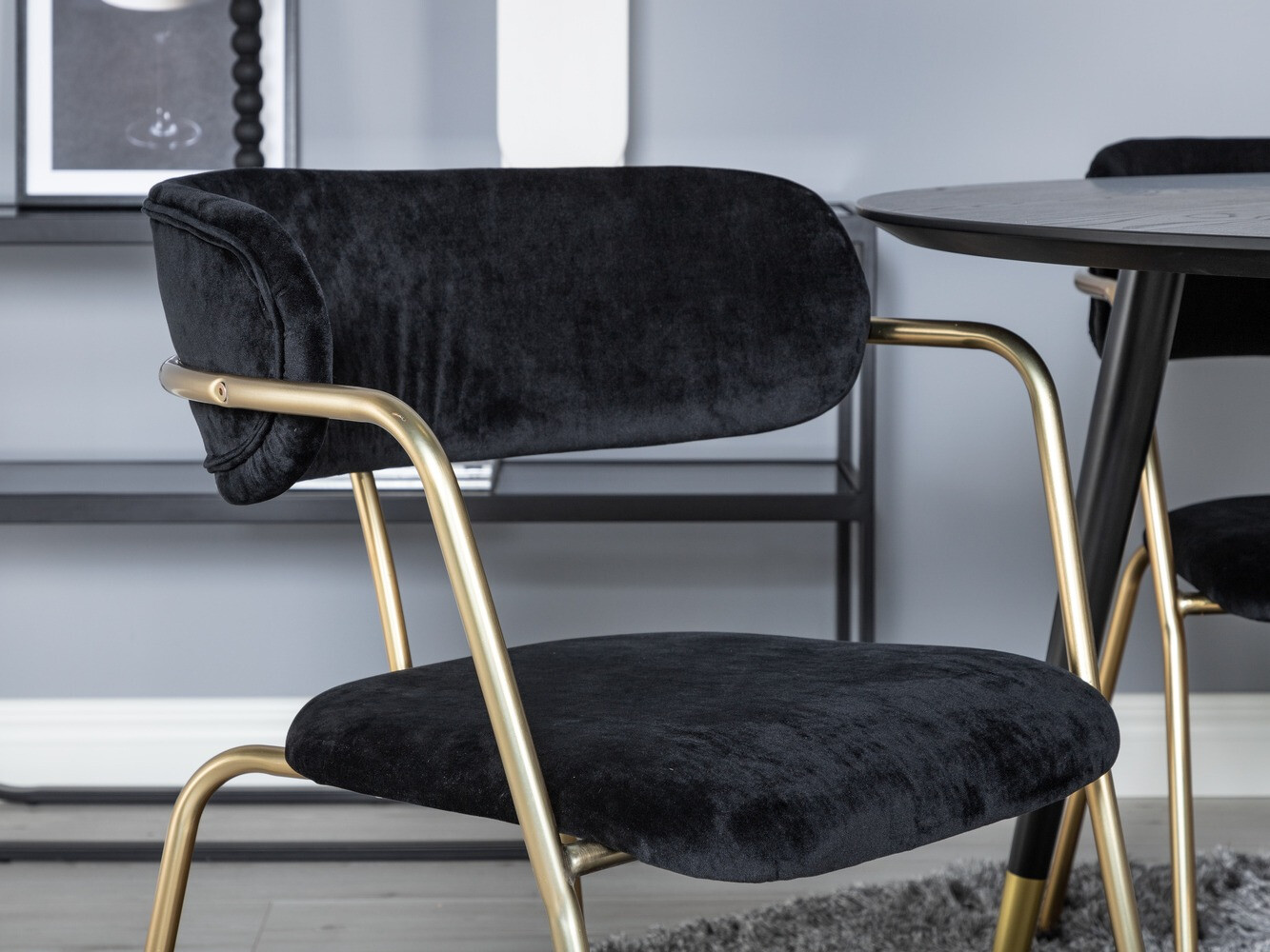 Blagovaonski set Dallas 1180 (Crna + Zlatna)