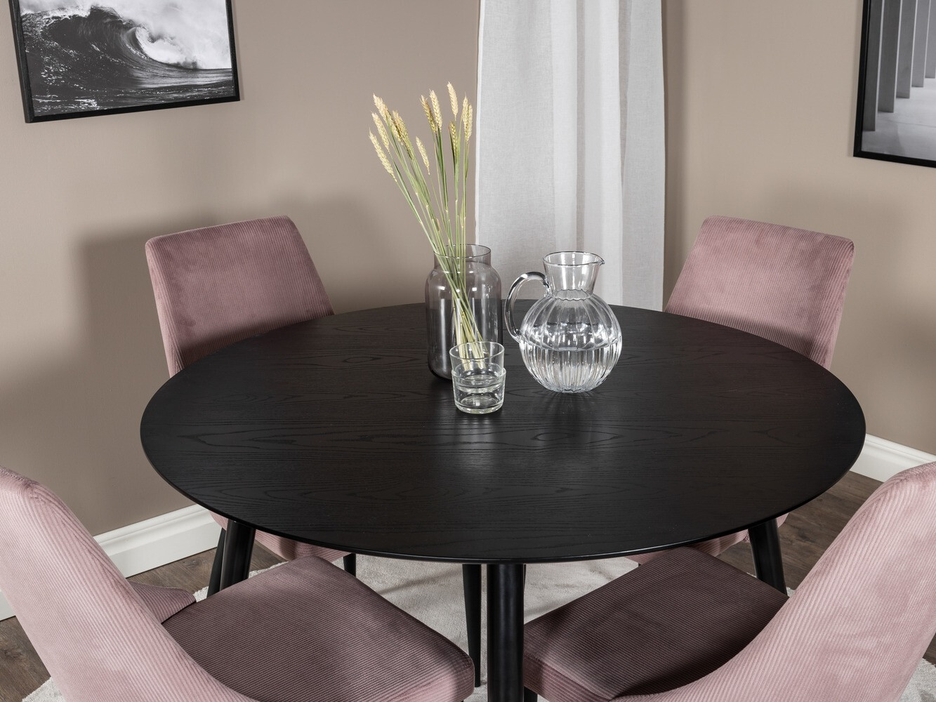 Blagovaonski set Dallas 1561