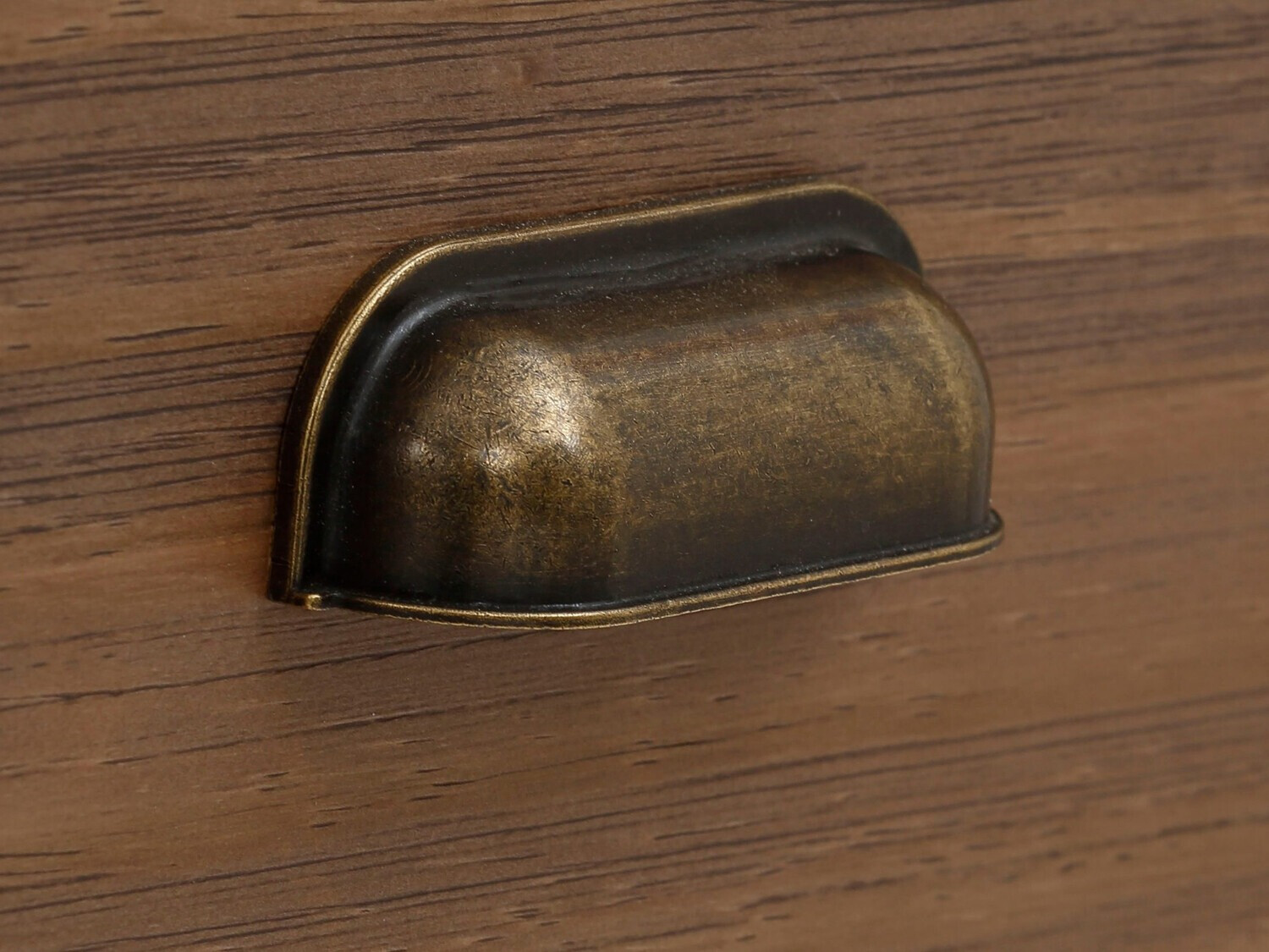 Komoda Tivmeri 103 (Bijela + Smeđa)