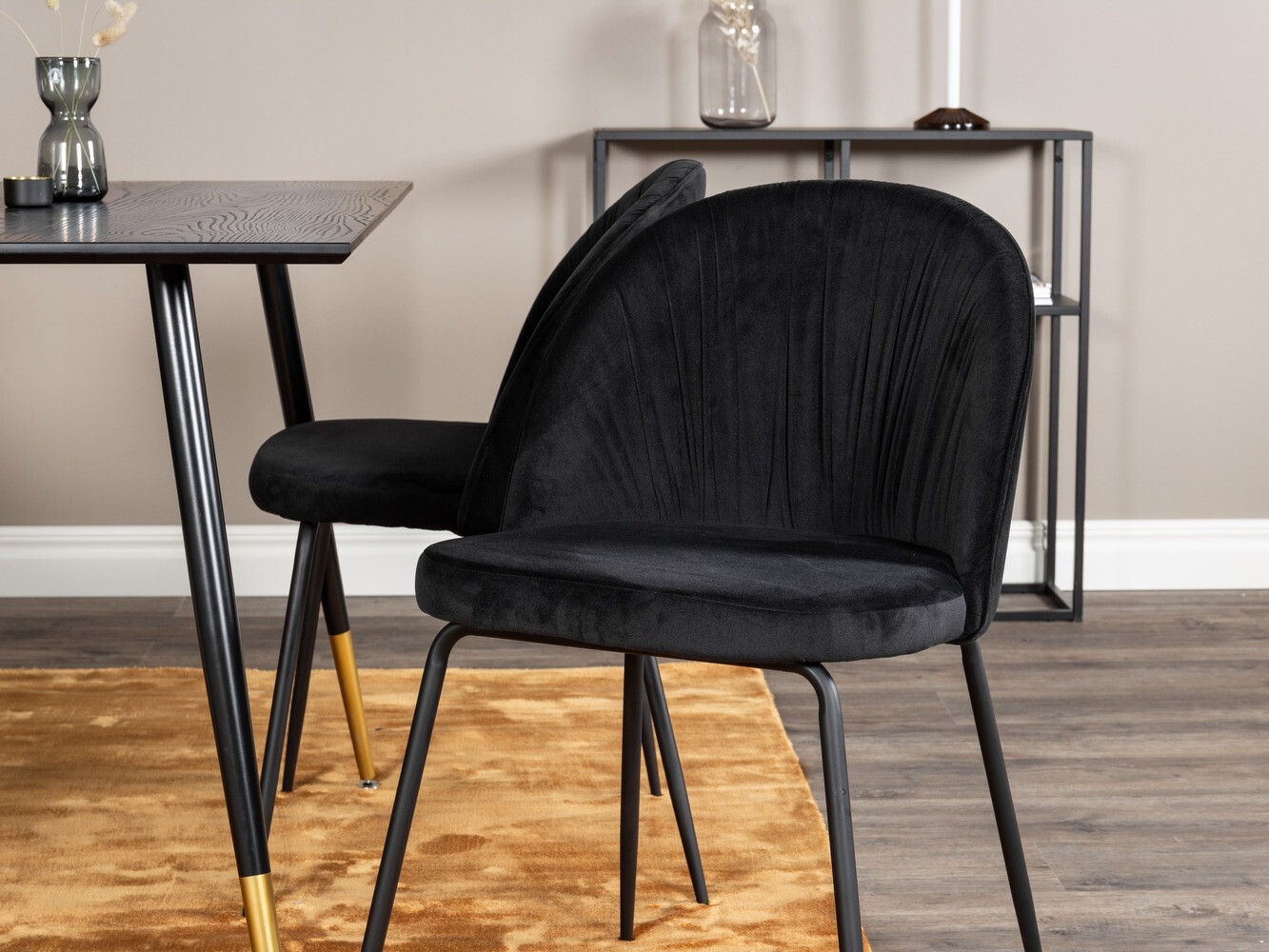 Blagovaonski set Dallas 1888