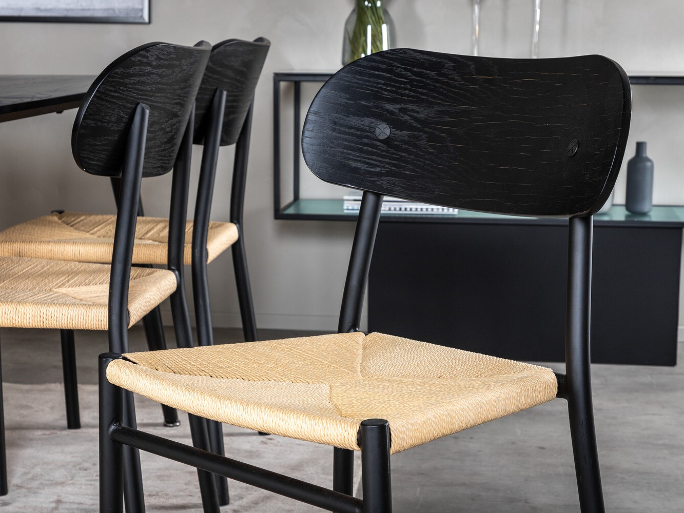 Blagovaonski set Dallas 2574 (Crna + Smeđa)