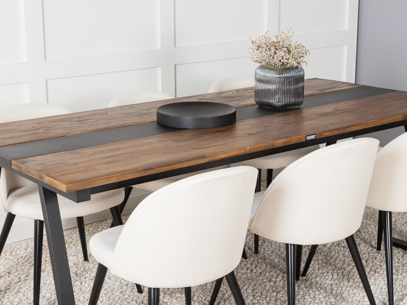 Blagovaonski set Dallas 1945