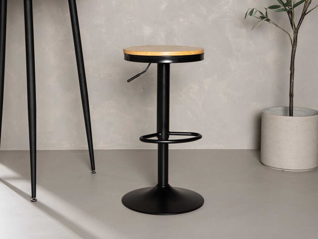 Polubarska stolica Dallas 3267