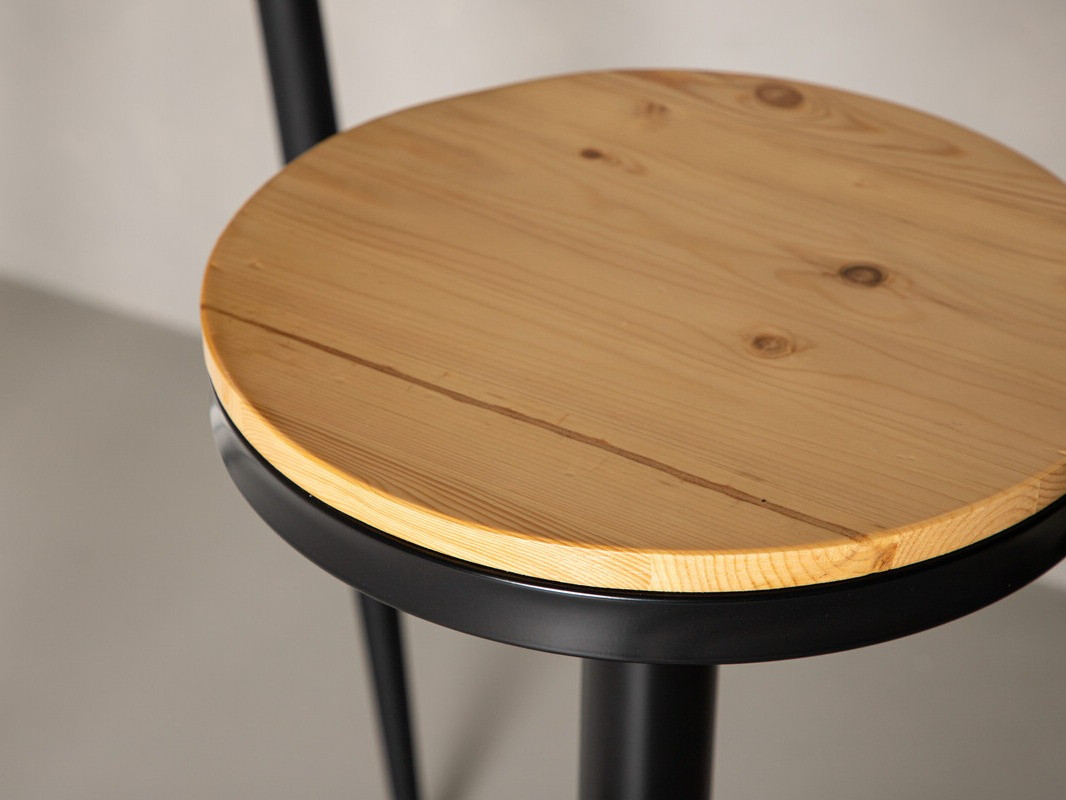 Polubarska stolica Dallas 3267