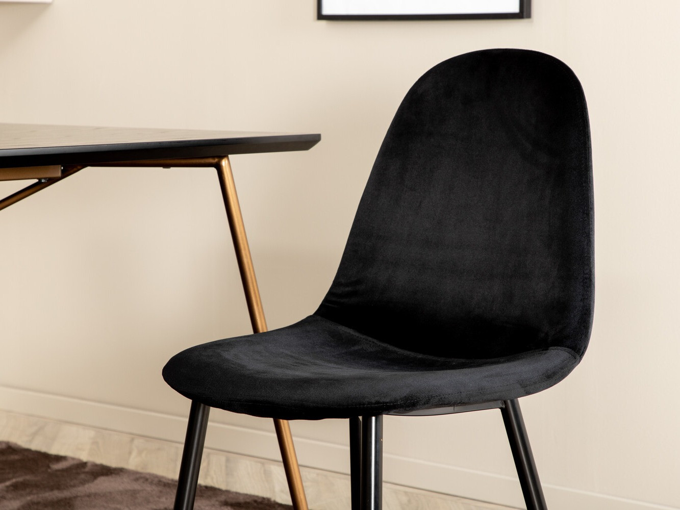 Blagovaonski set Dallas 2713 (Crna)