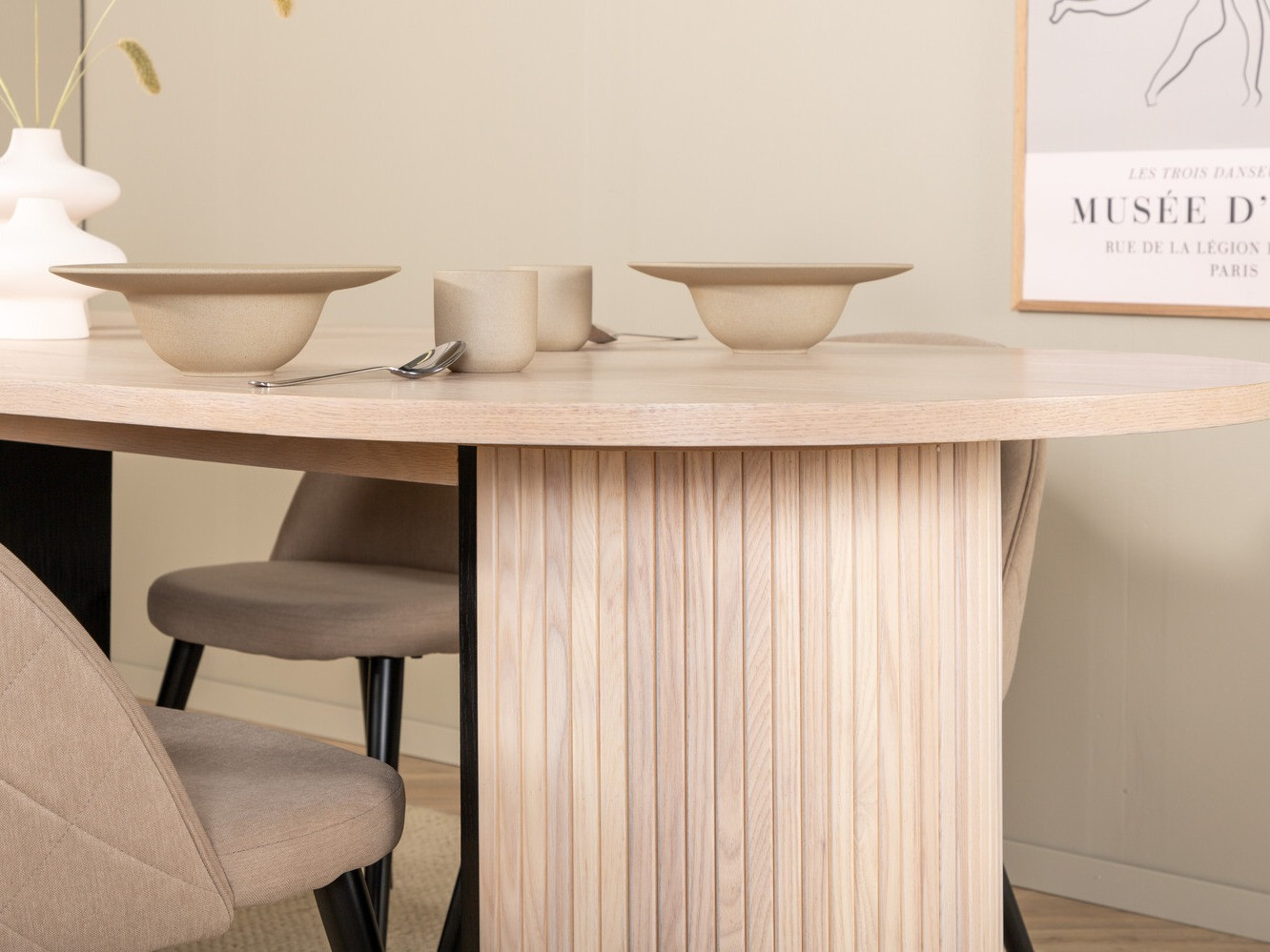 Blagovaonski set Dallas 2765 (Krem + Crna)